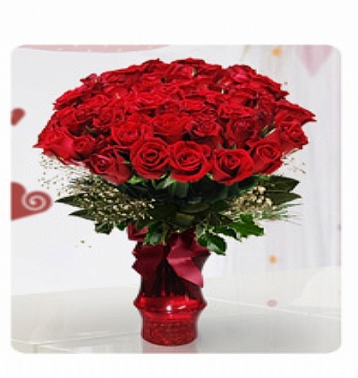 kutuda kırmızı güller Çiçeği & Ürünü kırmızı gül vazosu 